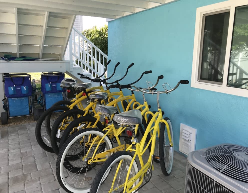 Complimentary bikes